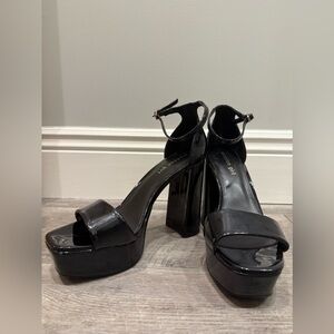 Madden Girl Women's Omega Heeled Sandal Size 9 M Black Patent Leather
